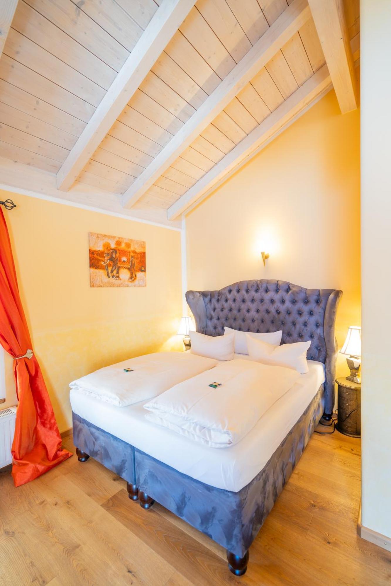 Landhaus Hotel فولفراتسهاوزن المظهر الخارجي الصورة