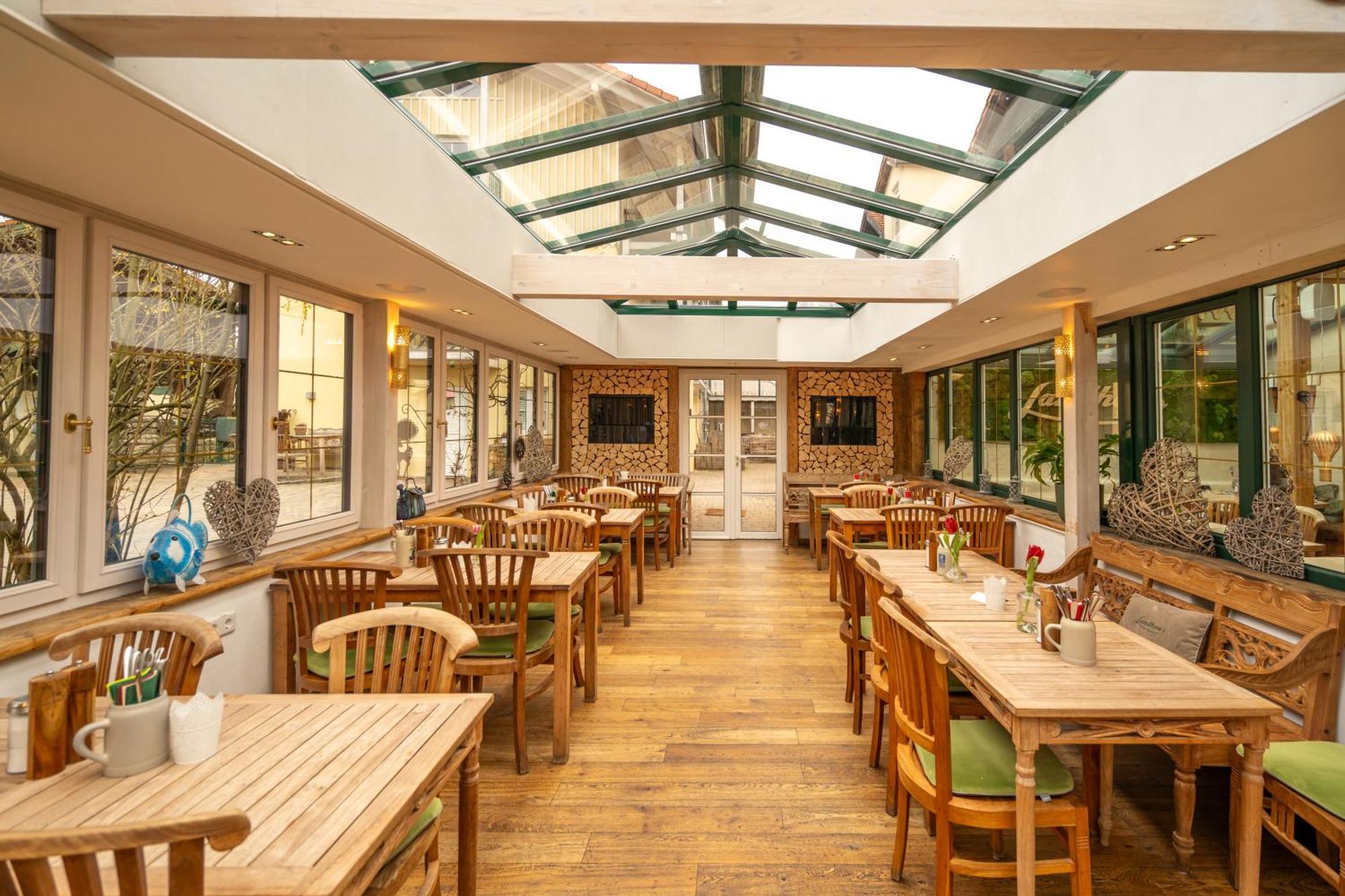 Landhaus Hotel فولفراتسهاوزن المظهر الخارجي الصورة