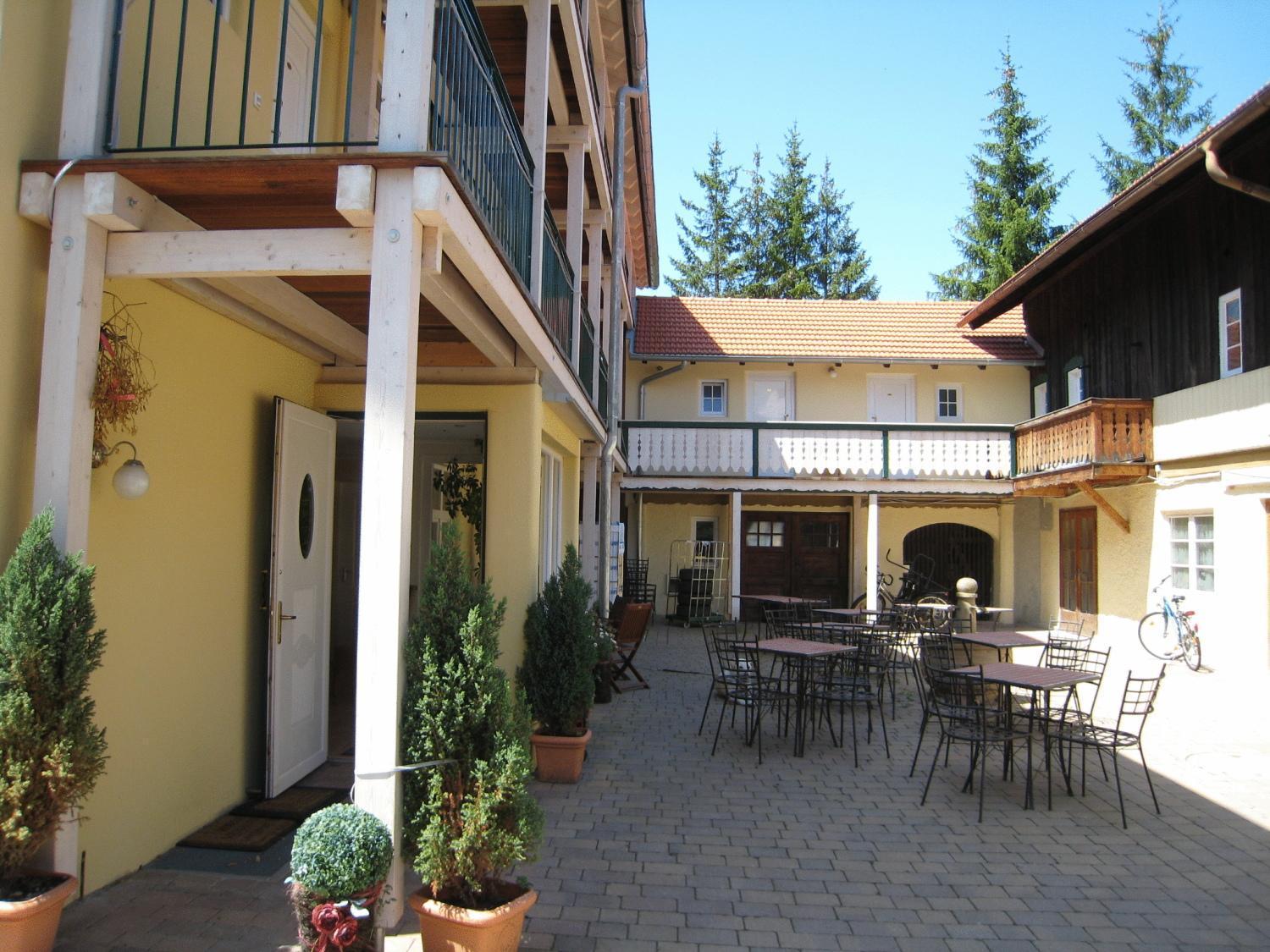 Landhaus Hotel فولفراتسهاوزن المظهر الخارجي الصورة