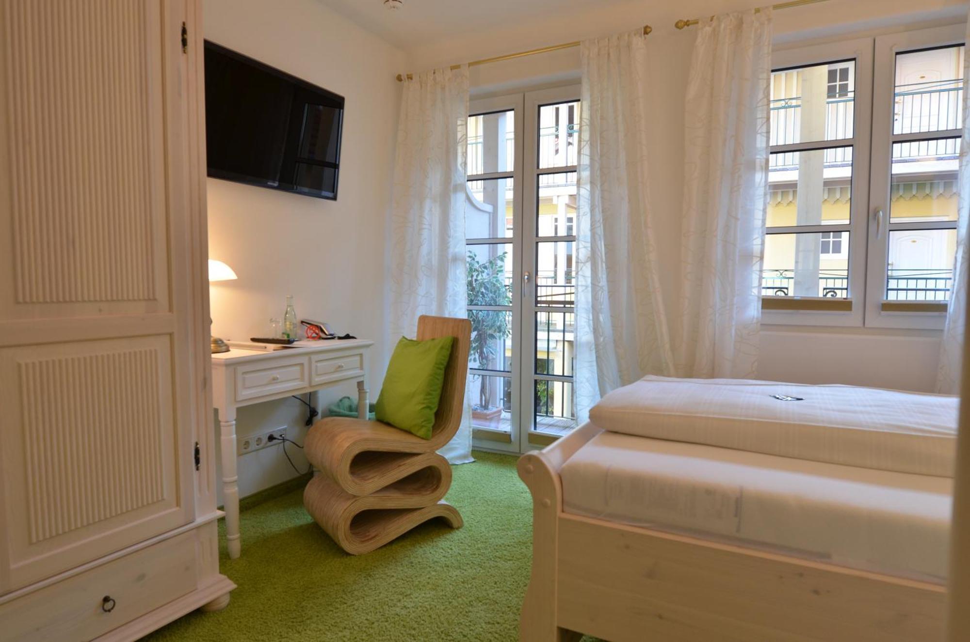 Landhaus Hotel فولفراتسهاوزن المظهر الخارجي الصورة