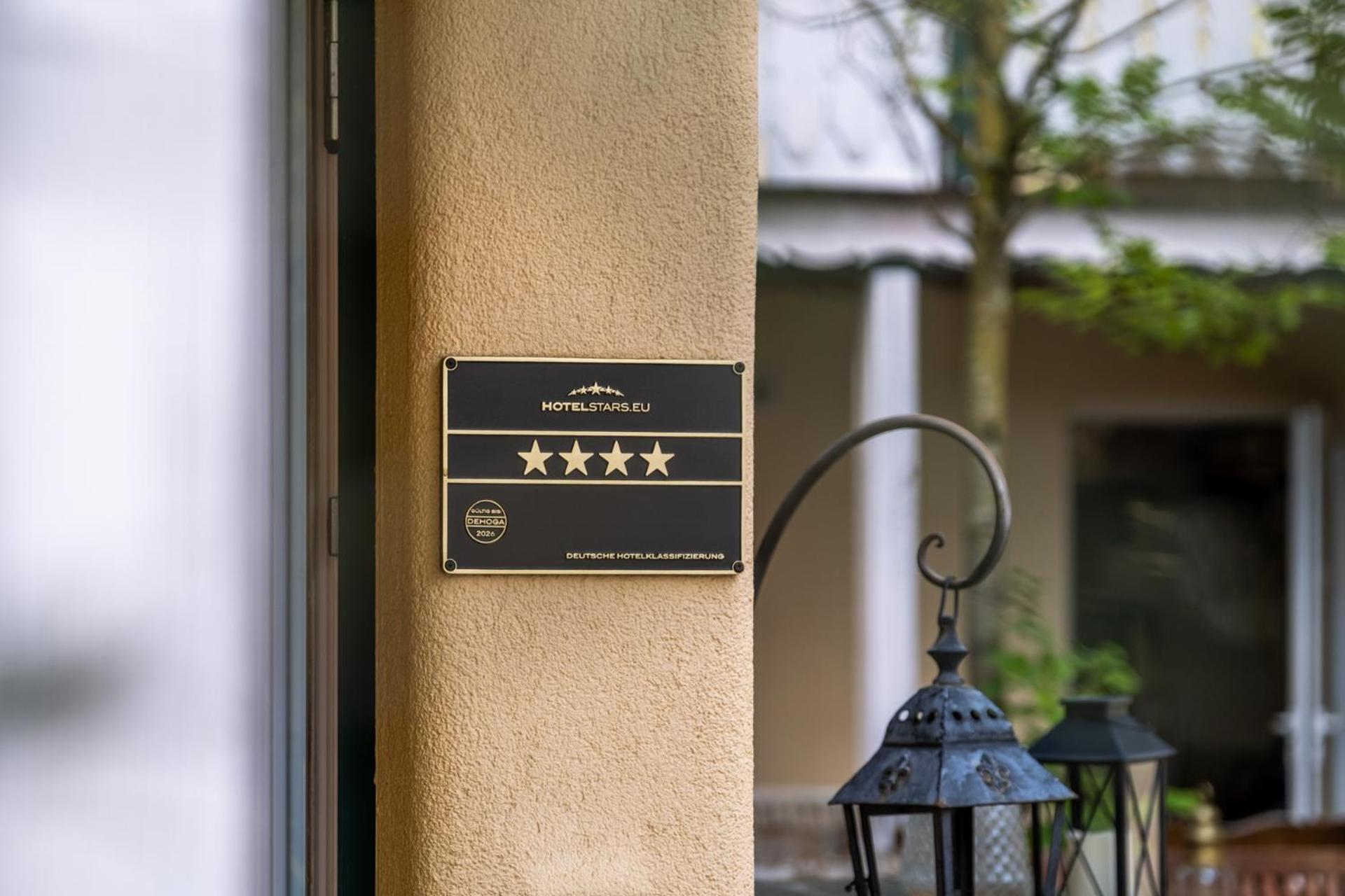 Landhaus Hotel فولفراتسهاوزن المظهر الخارجي الصورة