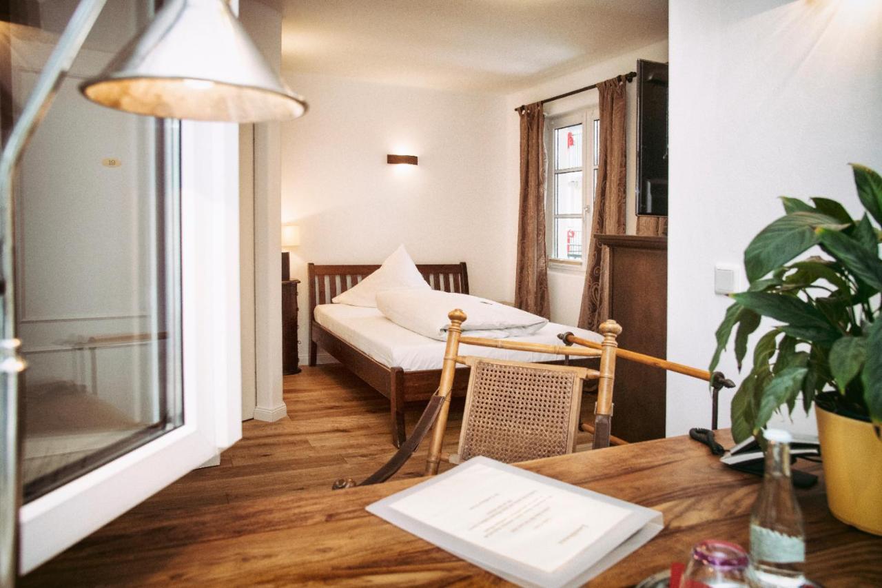 Landhaus Hotel فولفراتسهاوزن المظهر الخارجي الصورة